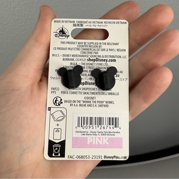 Disney Parks Winnie the Pooh Spinning Pin “An Upside Down Kind of Day” - Picture 5 of 6